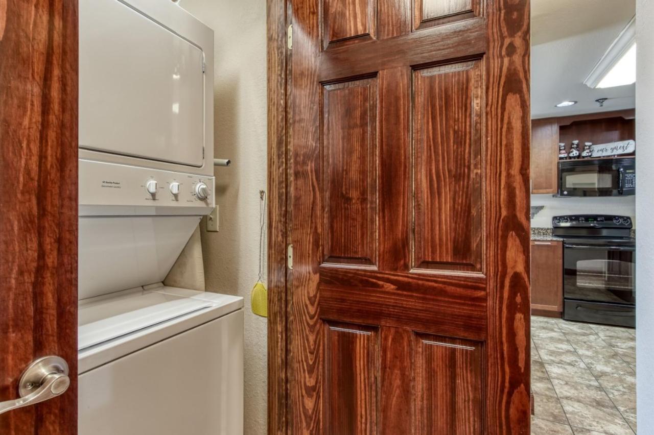 Gorgeous 2Bd 2Bth Condo With Mountain Views Pool Hot Tub Game Room Close To Parkway Pigeon Forge Bagian luar foto