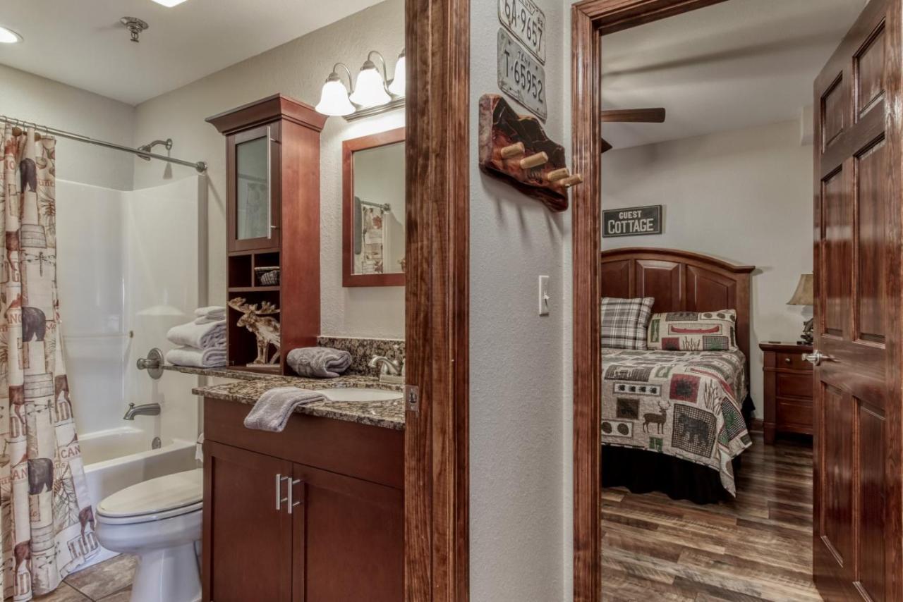 Gorgeous 2Bd 2Bth Condo With Mountain Views Pool Hot Tub Game Room Close To Parkway Pigeon Forge Bagian luar foto